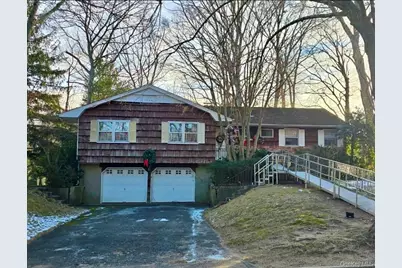 20 Camelia Place, Hauppauge, NY 11788 - Photo 3