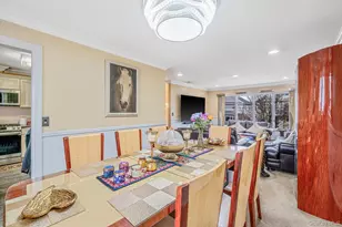 105 Arlington St, Mineola, NY 11501 - Photo 9