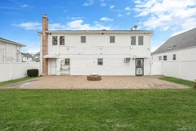 105 Arlington Street, Mineola, NY 11501 - Photo 31