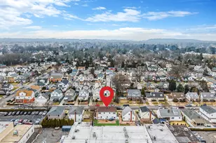 105 Arlington St, Mineola, NY 11501 - Photo 35