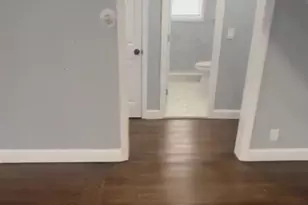 27 Brook Ave, Bay Shore, NY 11706 - Photo 11