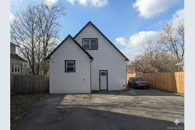 27 Brook Avenue, Bay Shore, NY 11706 - Photo 3