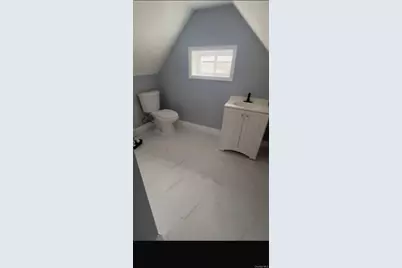 27 Brook Avenue, Bay Shore, NY 11706 - Photo 13