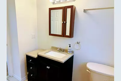 7 Grange Street #2nd Floor, Huntington, NY 11743 - Photo 7