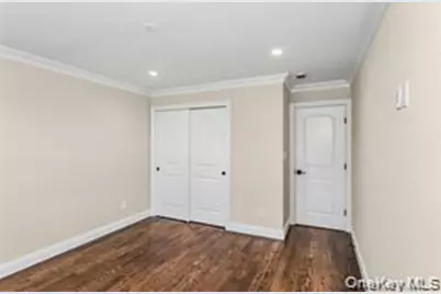 9 Briggs Street, Hicksville, NY 11801 - Photo 19