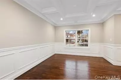 11 Evelyn Court, Syosset, NY 11791 - Photo 15