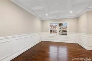 11 Evelyn Ct, Syosset, NY 11791 - Photo 15