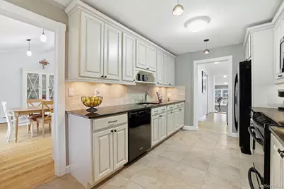 66 Wood Avenue, Ardsley, NY 10502 - Photo 11