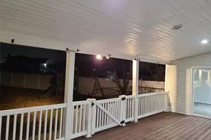 50 Ann Dr E, Freeport, NY 11520 - Photo 29