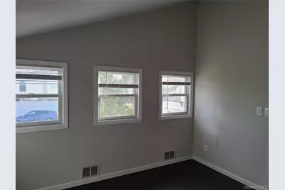 50 Ann Drive E, Freeport, NY 11520 - Photo 11