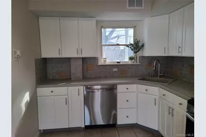 50 Ann Drive E, Freeport, NY 11520 - Photo 11