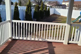 50 Ann Dr E, Freeport, NY 11520 - Photo 25