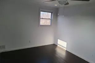 50 Ann Dr E, Freeport, NY 11520 - Photo 17