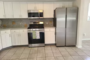 50 Ann Dr E, Freeport, NY 11520 - Photo 9