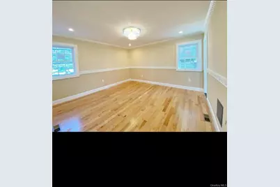 11485 177th Place #Floor 2, Jamaica, NY 11434 - Photo 5