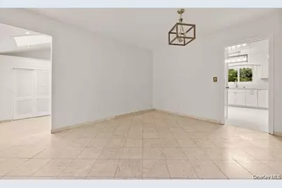 93 Seton Drive, New Rochelle, NY 10804 - Photo 7