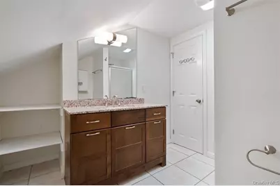 25 Gardners Lane #A, Hampton Bays, NY 11946 - Photo 15