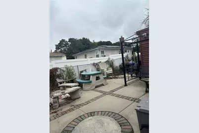 24301 130th Avenue, Rosedale, NY 11422 - Photo 3