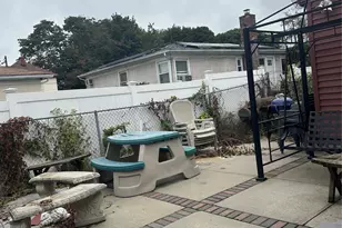 243-01 130th Ave, Rosedale, NY 11422 - Photo 3