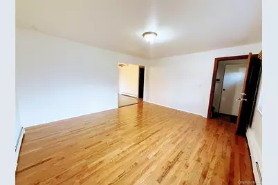 7 Grange Street #1st Floor, Huntington, NY 11743 - Photo 3