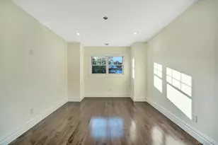 47 E Cherry St, Hicksville, NY 11801 - Photo 21