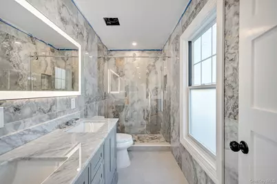 47 E. Cherry Street, Hicksville, NY 11801 - Photo 23