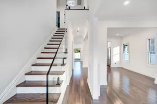 47 E Cherry St, Hicksville, NY 11801 - Photo 3