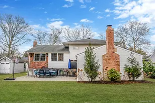 68 Elder Dr, Commack, NY 11725 - Photo 5