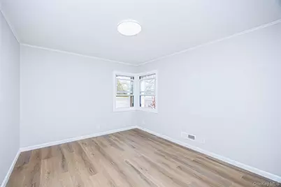 157-19 16th, Whitestone, NY 11357 - Photo 17