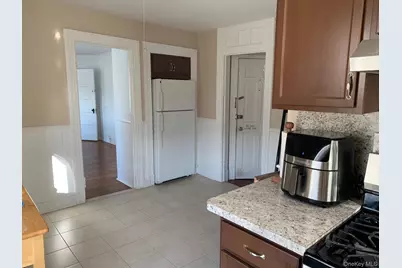 253 Sea Cliff Avenue #1, Sea Cliff, NY 11579 - Photo 3