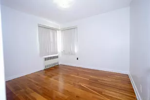 130-04 130th St, Ozone Park, NY 11420 - Photo 7