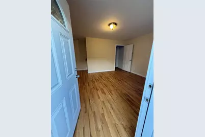 2173 Jackson Avenue, Seaford, NY 11783 - Photo 5