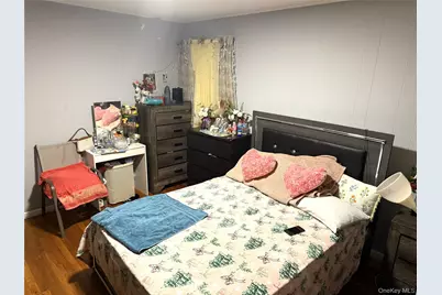 7 Clarissa Drive, Hicksville, NY 11801 - Photo 7