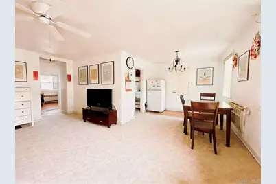 15223 Jewel Avenue #171B, Flushing, NY 11367 - Photo 3