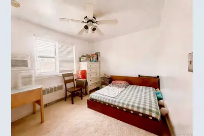 15223 Jewel Avenue #171B, Flushing, NY 11367 - Photo 5