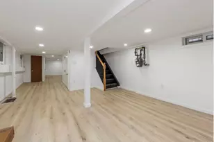 136-18 221st St, Springfield Gardens, NY 11413 - Photo 19