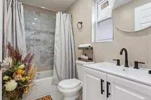 136-18 221st St, Springfield Gardens, NY 11413 - Photo 11