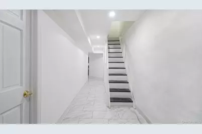 1659 Decatur Street, Ridgewood, NY 11385 - Photo 23