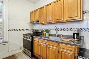 16-59 Decatur St, Ridgewood, NY 11385 - Photo 7