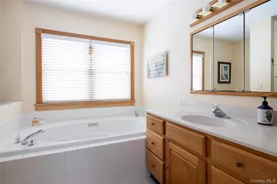 1705 Kerwin Boulevard, Greenport, NY 11944 - Photo 11