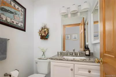 1705 Kerwin Boulevard, Greenport, NY 11944 - Photo 9