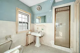 47 Greenridge Ave, White Plains, NY 10605 - Photo 13