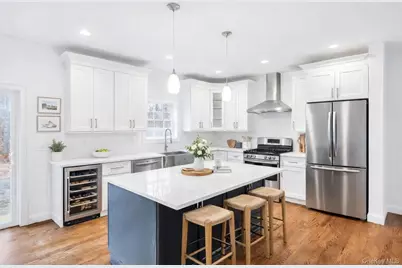 377 Tyler Avenue, Miller Place, NY 11764 - Photo 7