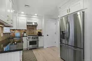 47 Birch St, Port Washington, NY 11050 - Photo 9