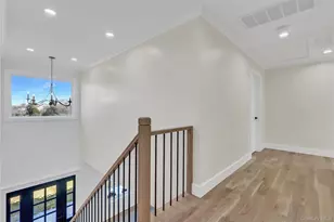 12 Dahlia Ln, Wantagh, NY 11793 - Photo 19