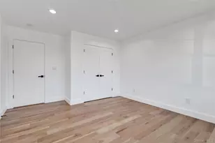 12 Dahlia Ln, Wantagh, NY 11793 - Photo 21