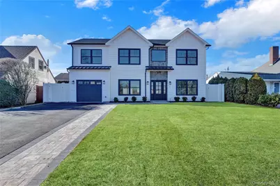 12 Dahlia Lane, Wantagh, NY 11793 - Photo 3