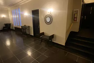 141 Wyckoff Pl, Woodmere, NY 11598 - Photo 5