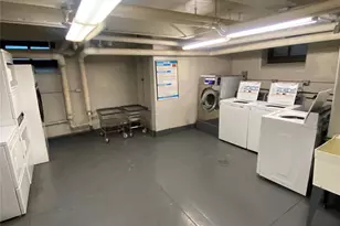 141 Wyckoff Pl, Woodmere, NY 11598 - Photo 27