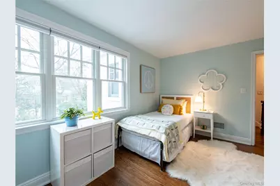 126 Northwoods Road, Manhasset, NY 11030 - Photo 15